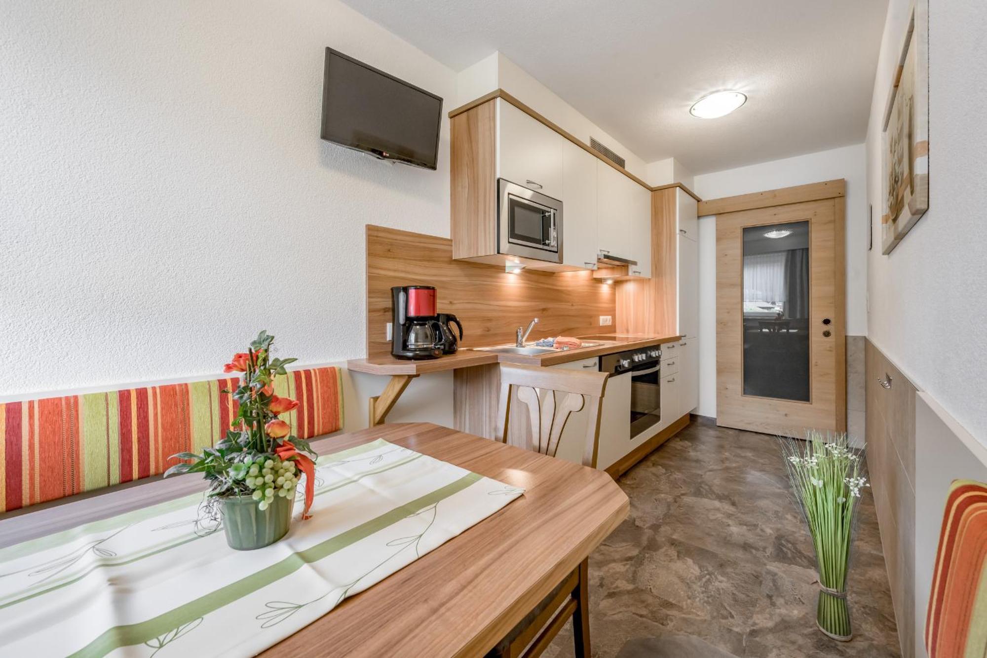 Apart Wiesengrund Solden Bagian luar foto
